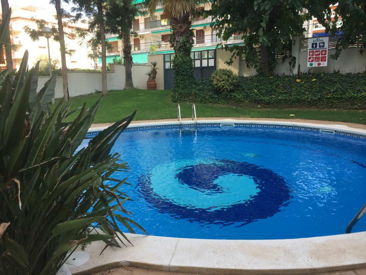 Apartamento En Playa Capellans Salou Bagian luar foto